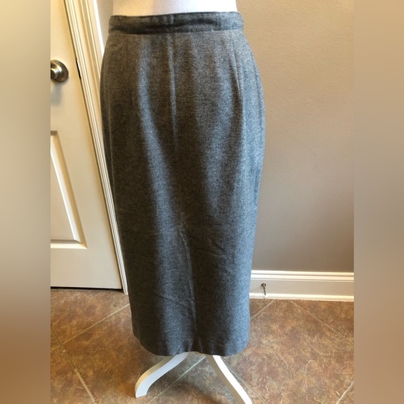 Vintage Lizwear Wool Blend Pewter Gray Wrap Skirt Size 8 - Picture 5 of 11